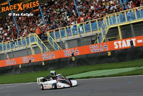 Superkarts op Assen met oa Elkmann